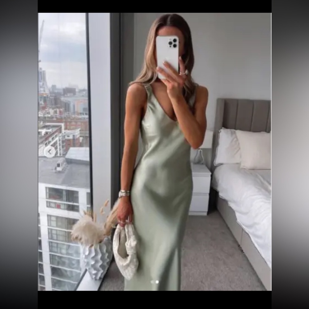 ZARA BNWT 2022 GREEN KHAKI SATIN CAMISOLE SLIP MIDI DRESS STRAPS REF. 4387/058